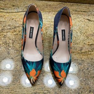 Nine West Closed toe heels, perfect for FALL!